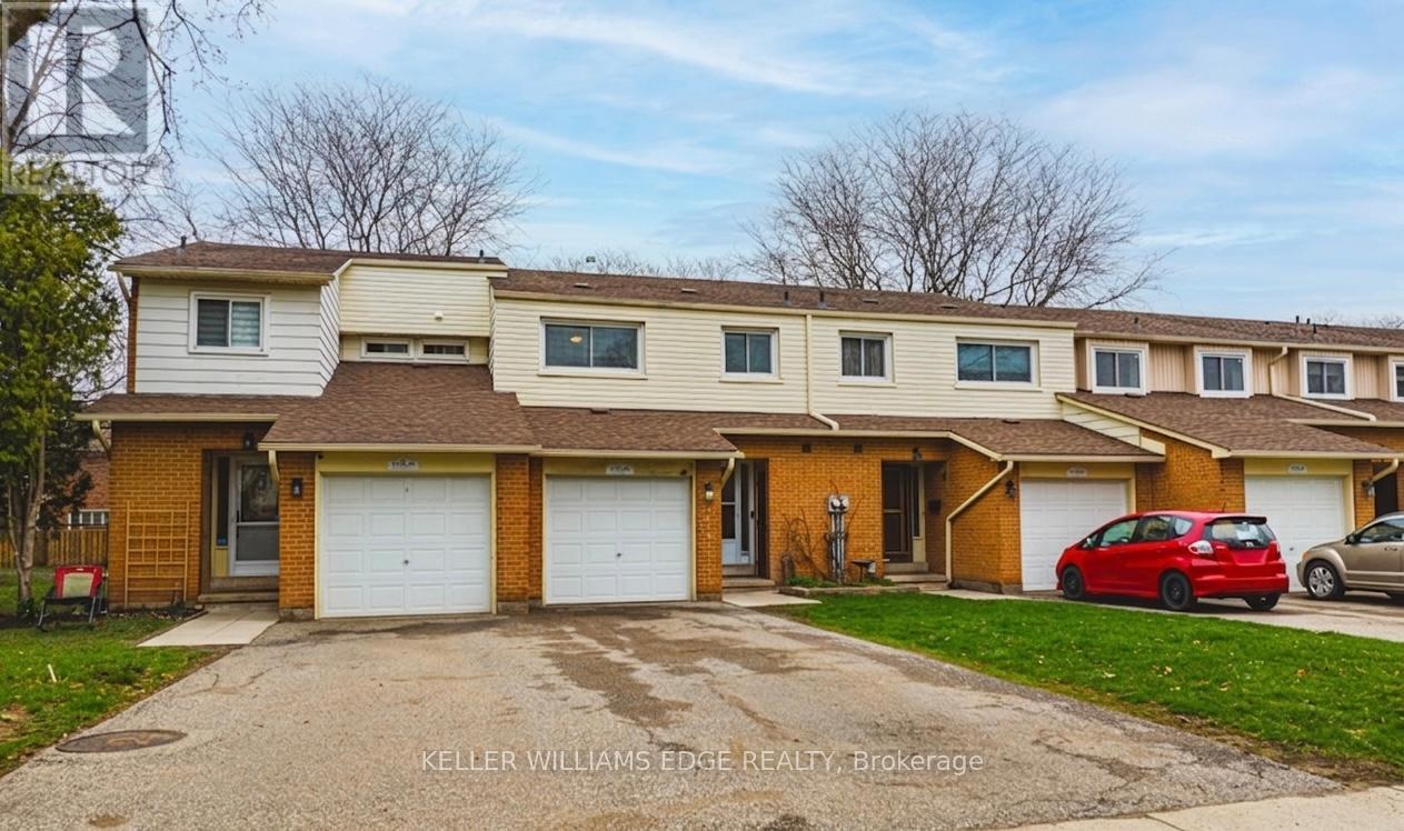 60 - 1576 Newlands Crescent, Burlington, Ontario  L7M 1V6 - Photo 2 - W13016624