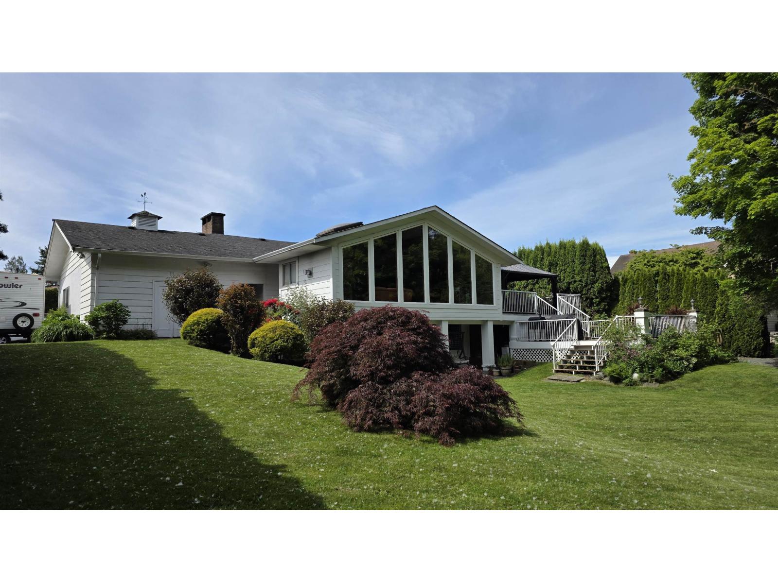 45431 Wells Road, Sardis West Vedder, Chilliwack, British Columbia V2R 1H3 - Photo 3 - R3087419