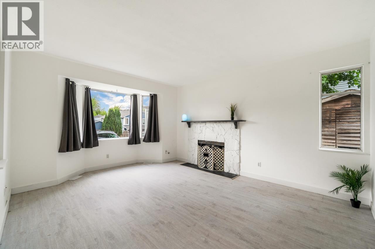 22641 Kendrick Loop, Maple Ridge, British Columbia  V2X 8Y9 - Photo 4 - R3122599
