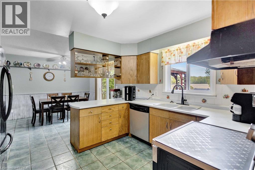 2221 1st Conc Rd Street, Delhi, Ontario  N4B 2W4 - Photo 11 - 40829311