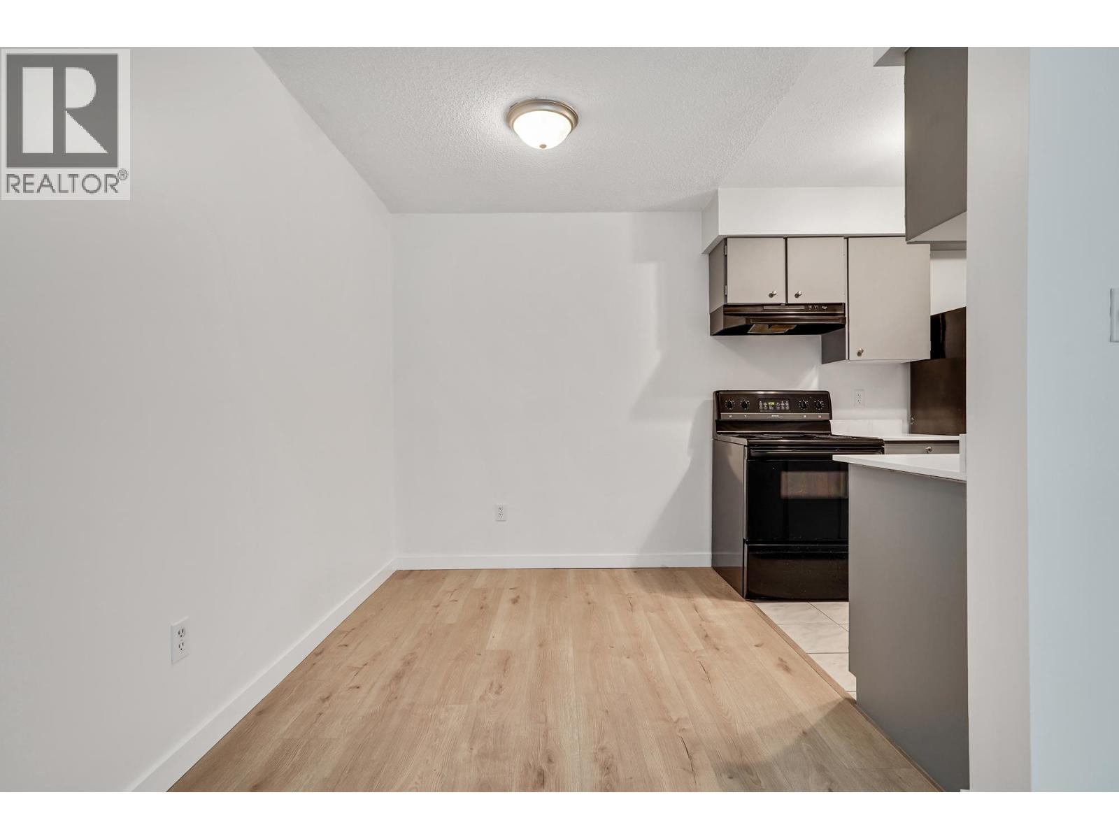 311 4363 Halifax Street, Burnaby, British Columbia  V5C 5Z3 - Photo 11 - R3122622
