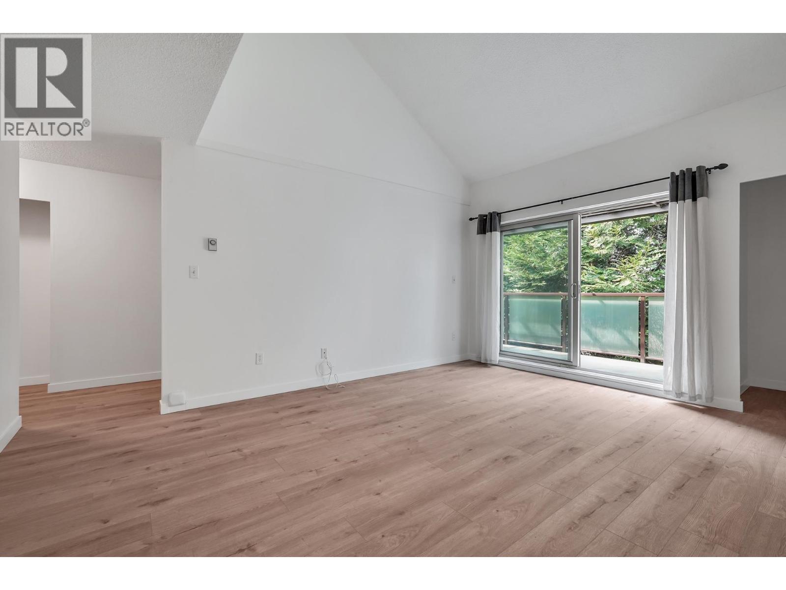 311 4363 Halifax Street, Burnaby, British Columbia  V5C 5Z3 - Photo 5 - R3122622
