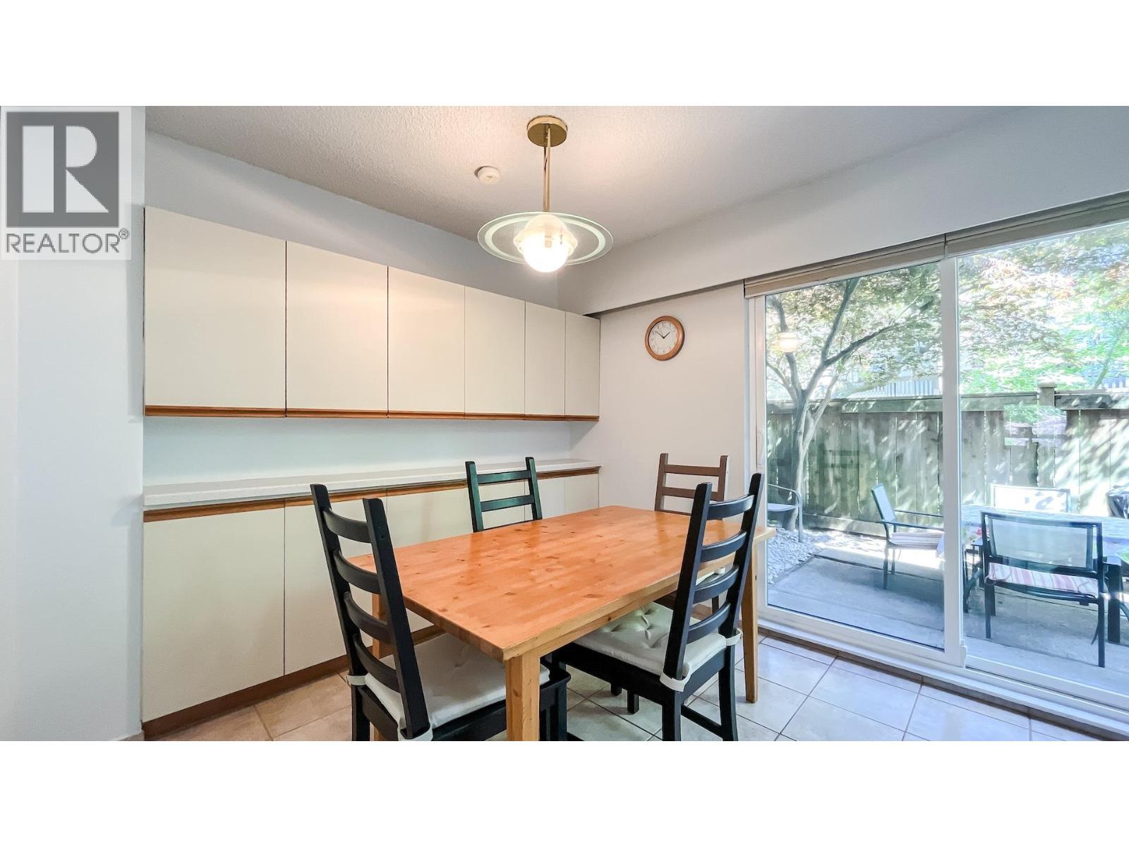985 Old Lillooet Road, North Vancouver, British Columbia  V7J 3H6 - Photo 11 - R3122626
