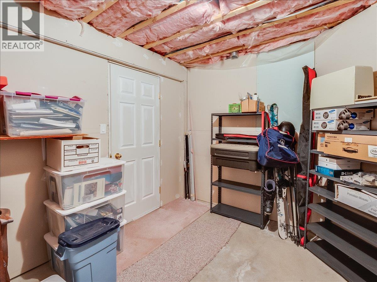 1750 Green Road, Fruitvale, British Columbia V0G 1L1 - Photo 46 - 10382634