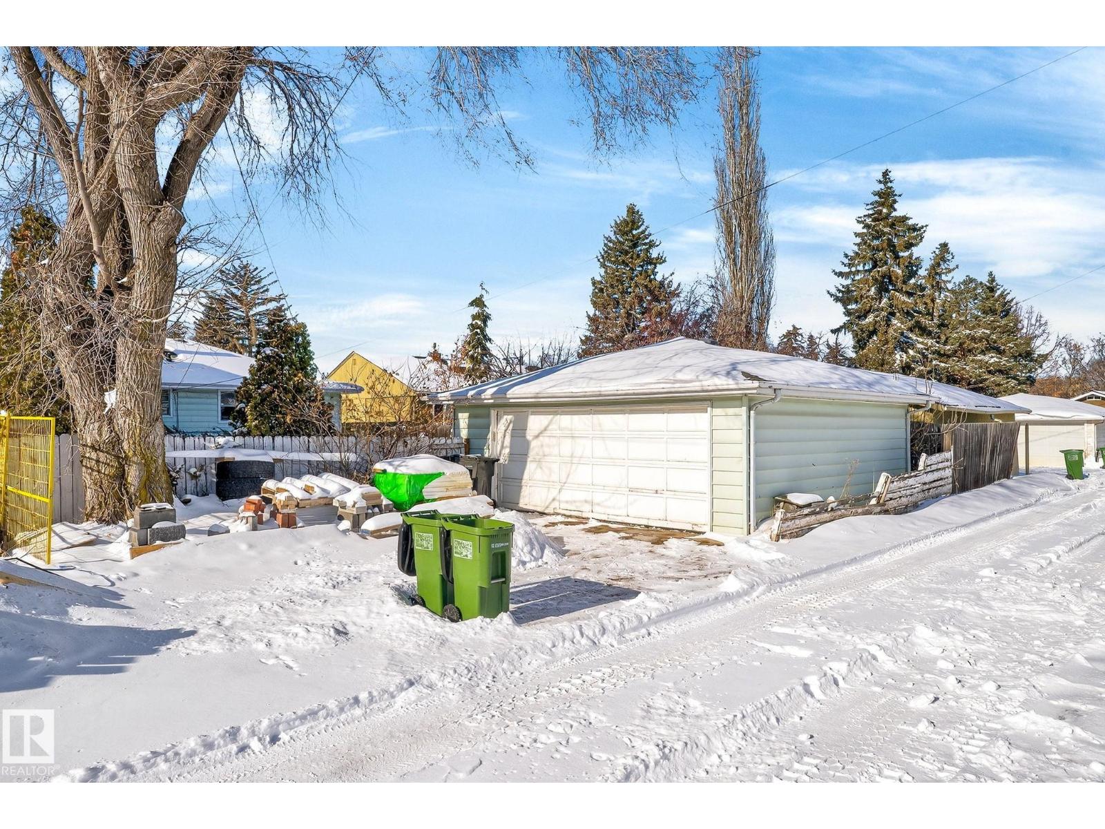 10631 147 St NW, Edmonton, Alberta  T5N 3C6 - Photo 6 - E4474678