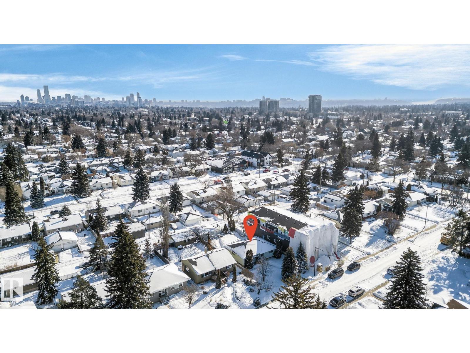 10631 147 St NW, Edmonton, Alberta  T5N 3C6 - Photo 3 - E4474678