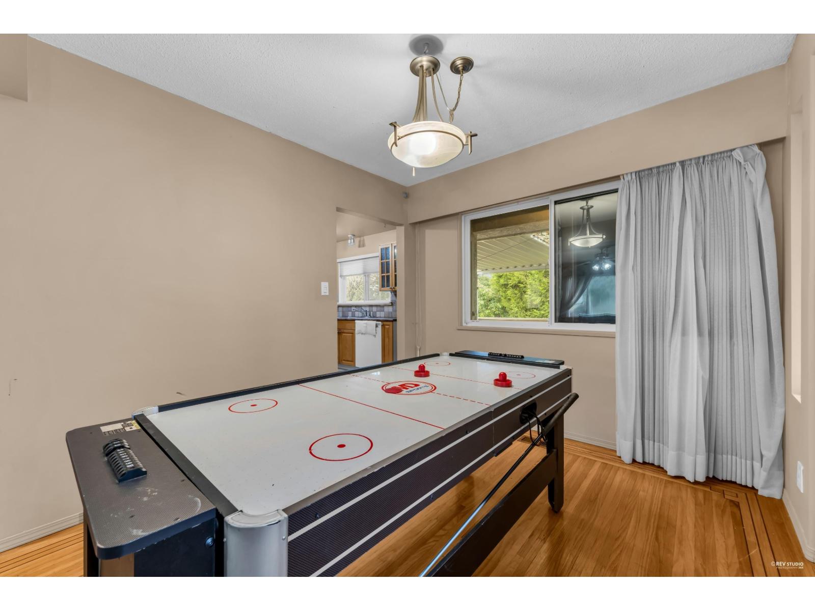 12521 Grove Crescent, Surrey, British Columbia  V3V 2L6 - Photo 13 - R3122115