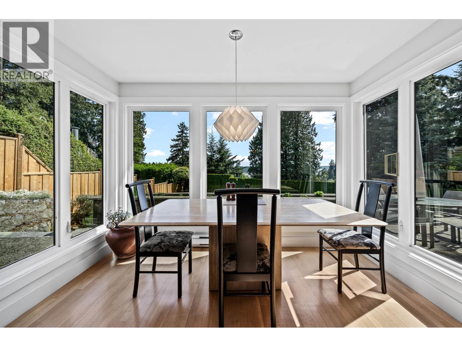 1240 Nepal Crescent, West Vancouver, British Columbia V7T 2H3 - Photo 17 - R3122662