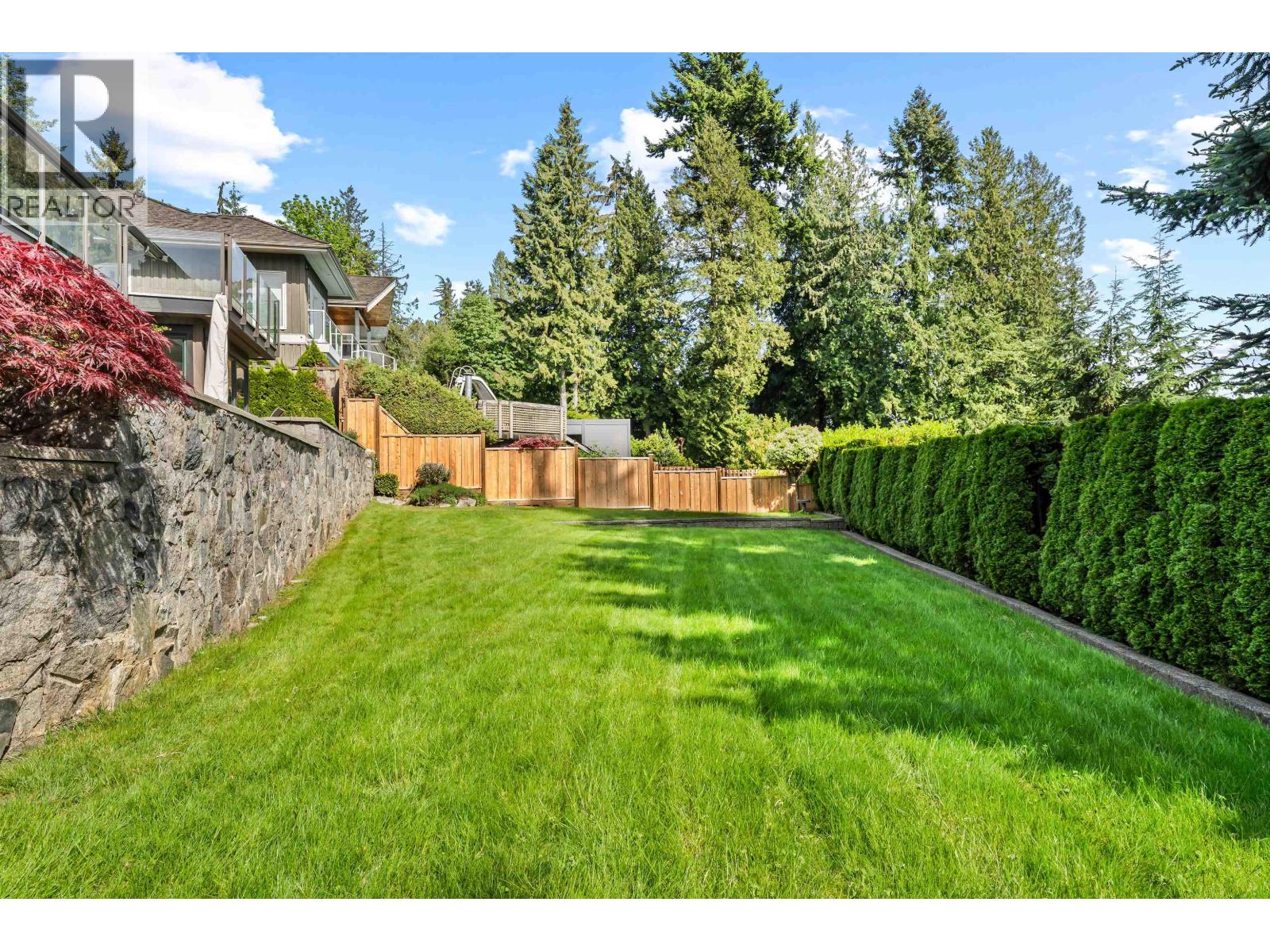 1240 Nepal Crescent, West Vancouver, British Columbia V7T 2H3 - Photo 38 - R3122662