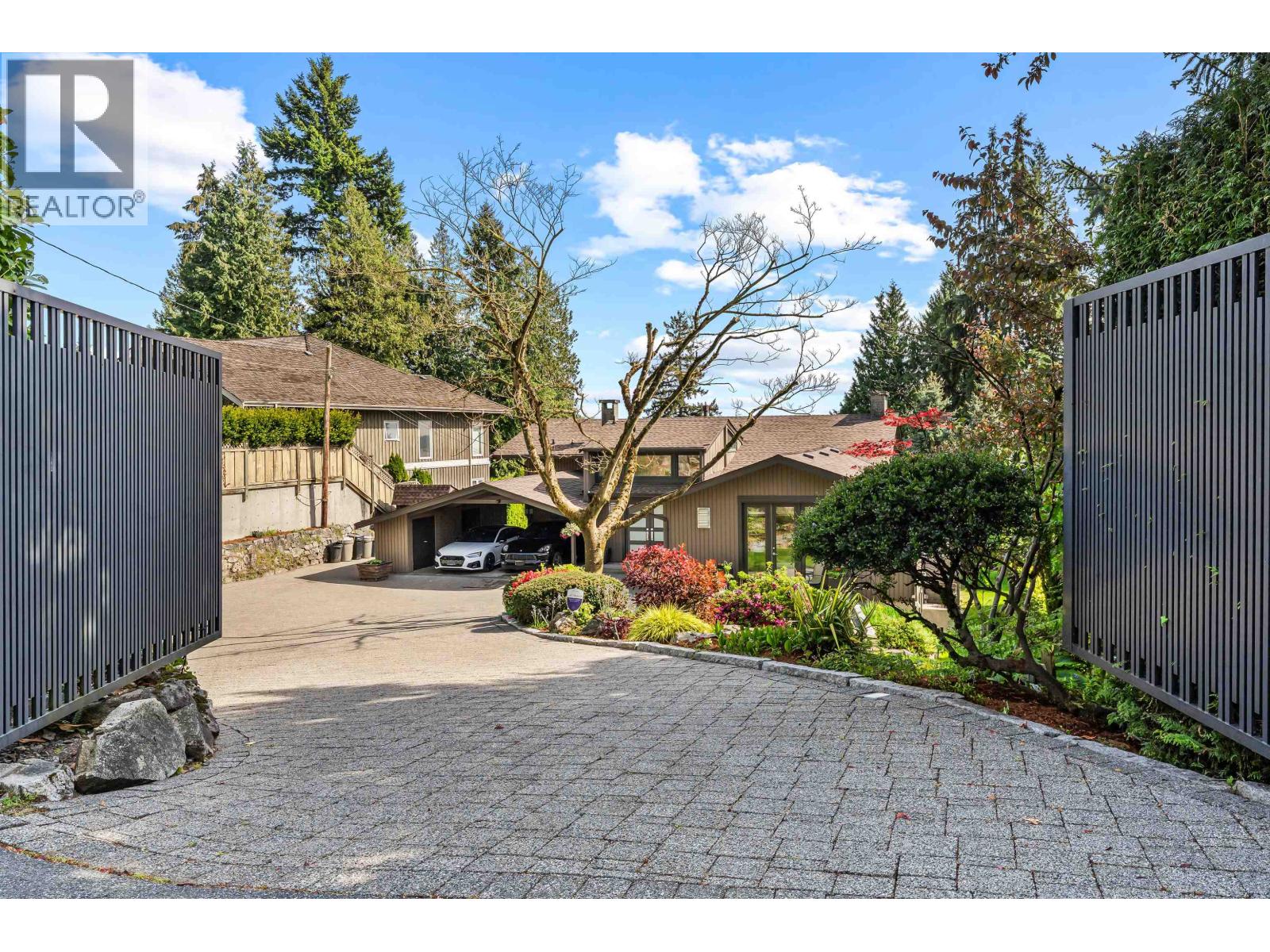 1240 Nepal Crescent, West Vancouver, British Columbia V7T 2H3 - Photo 40 - R3122662