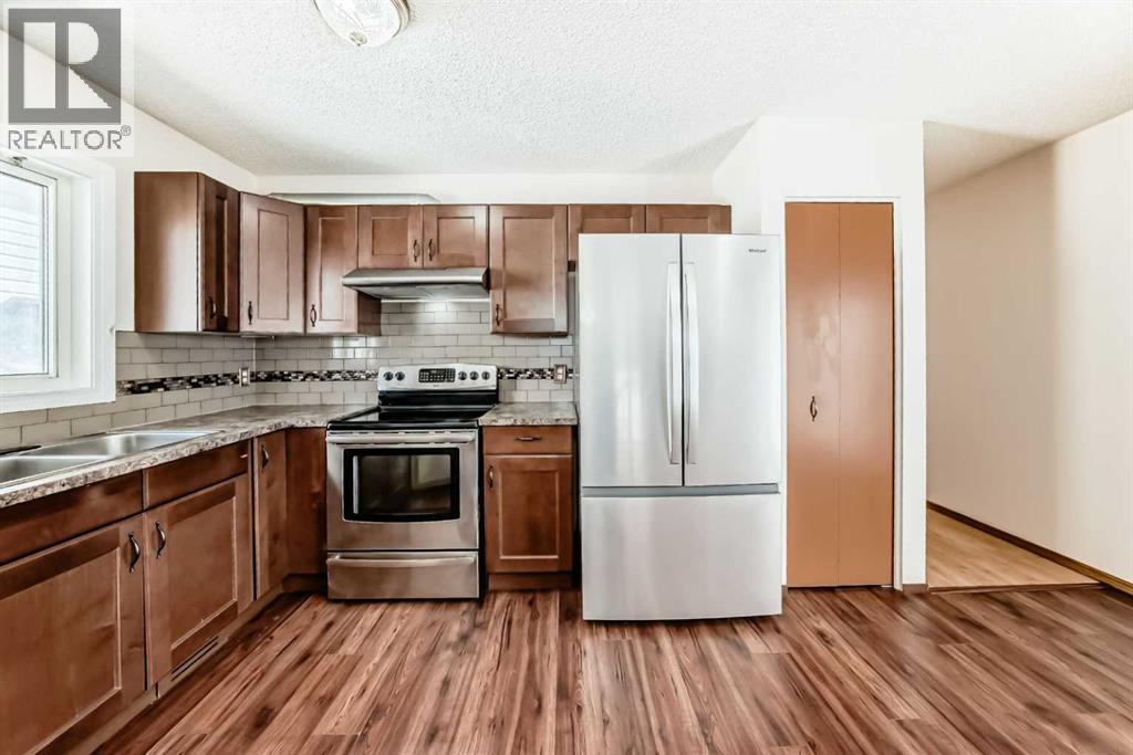 51 Covington Rise Ne, Calgary, Alberta  T3K 4A9 - Photo 8 - A2306446