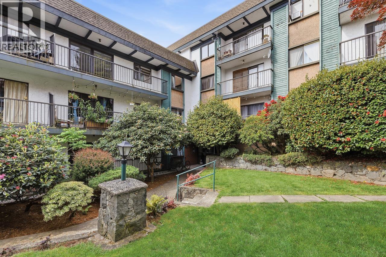 313 5450 Empire Drive, Burnaby, British Columbia  V5B 1N4 - Photo 5 - R3122502
