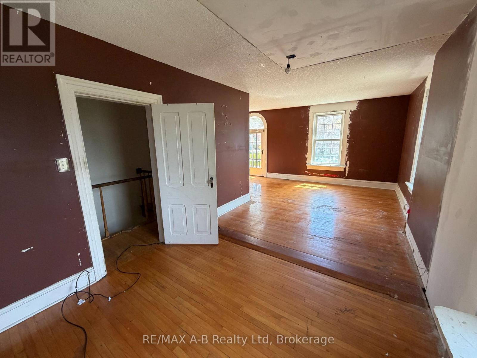 46 Main Street S, Perth East, Ontario  N0K 1M0 - Photo 35 - X13118074