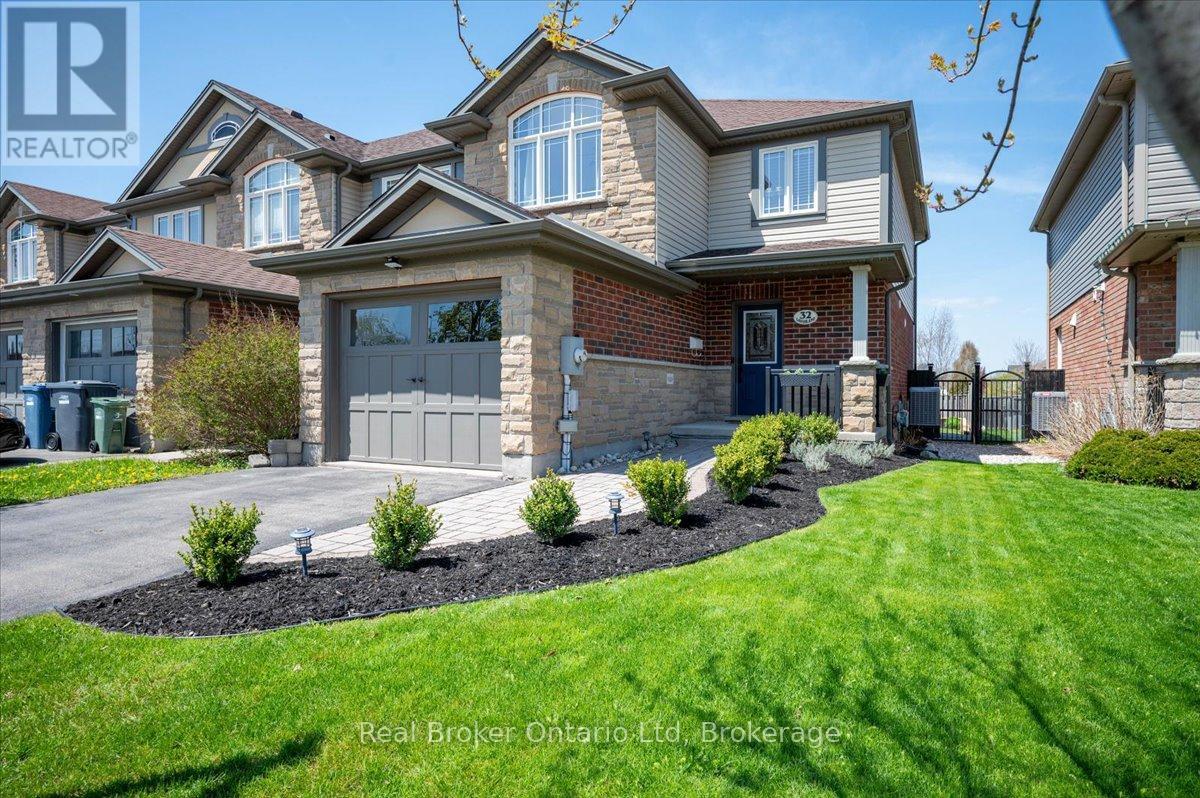 32 Laughland Lane, Guelph, Ontario  N1L 0C9 - Photo 2 - X13118086