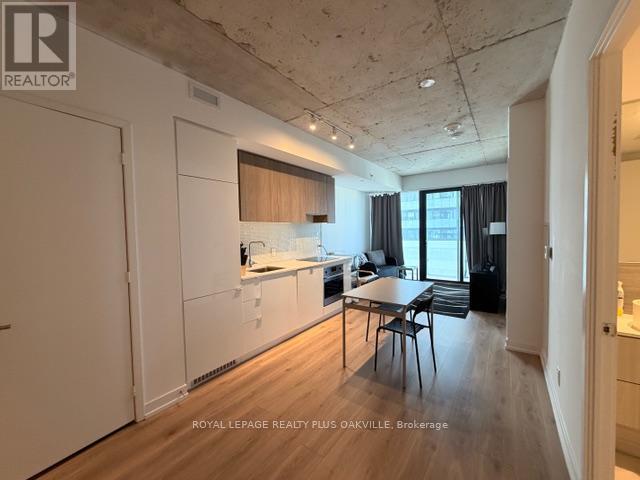 2008 - 161 Roehampton Avenue, Toronto, Ontario  M4P 0C8 - Photo 11 - C13118022
