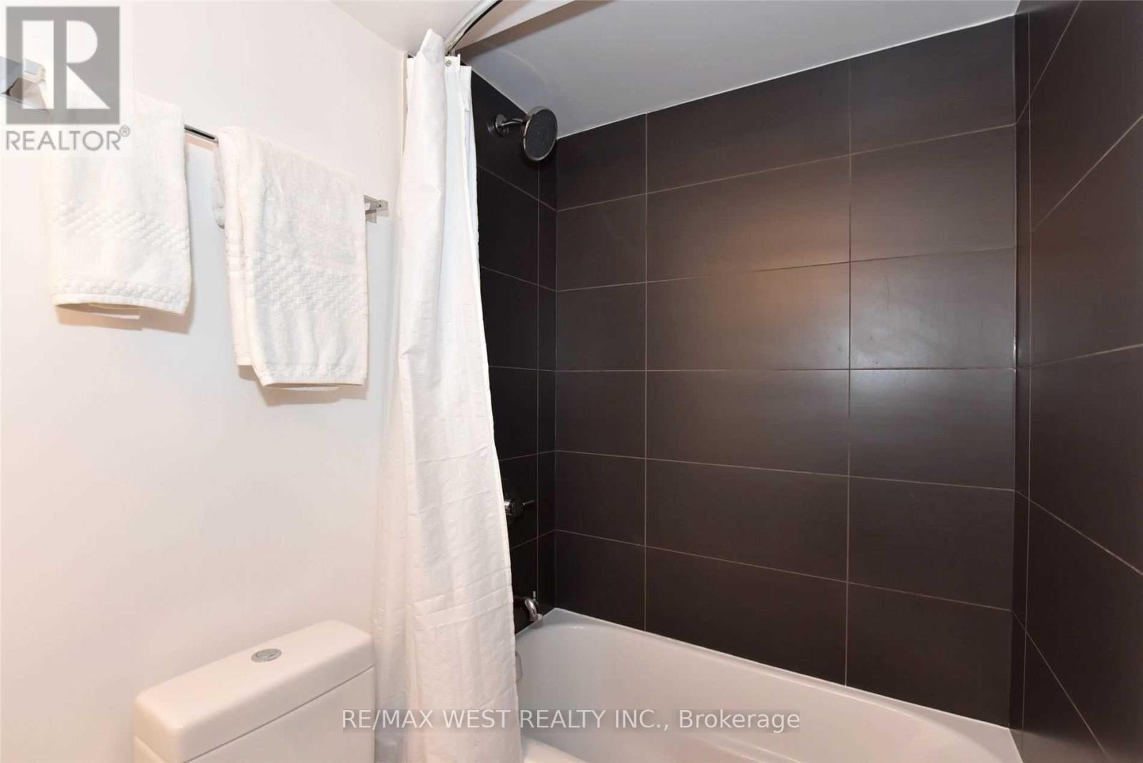 1209 - 155 Yorkville Avenue, Toronto, Ontario  M5R 1C4 - Photo 14 - C13118146
