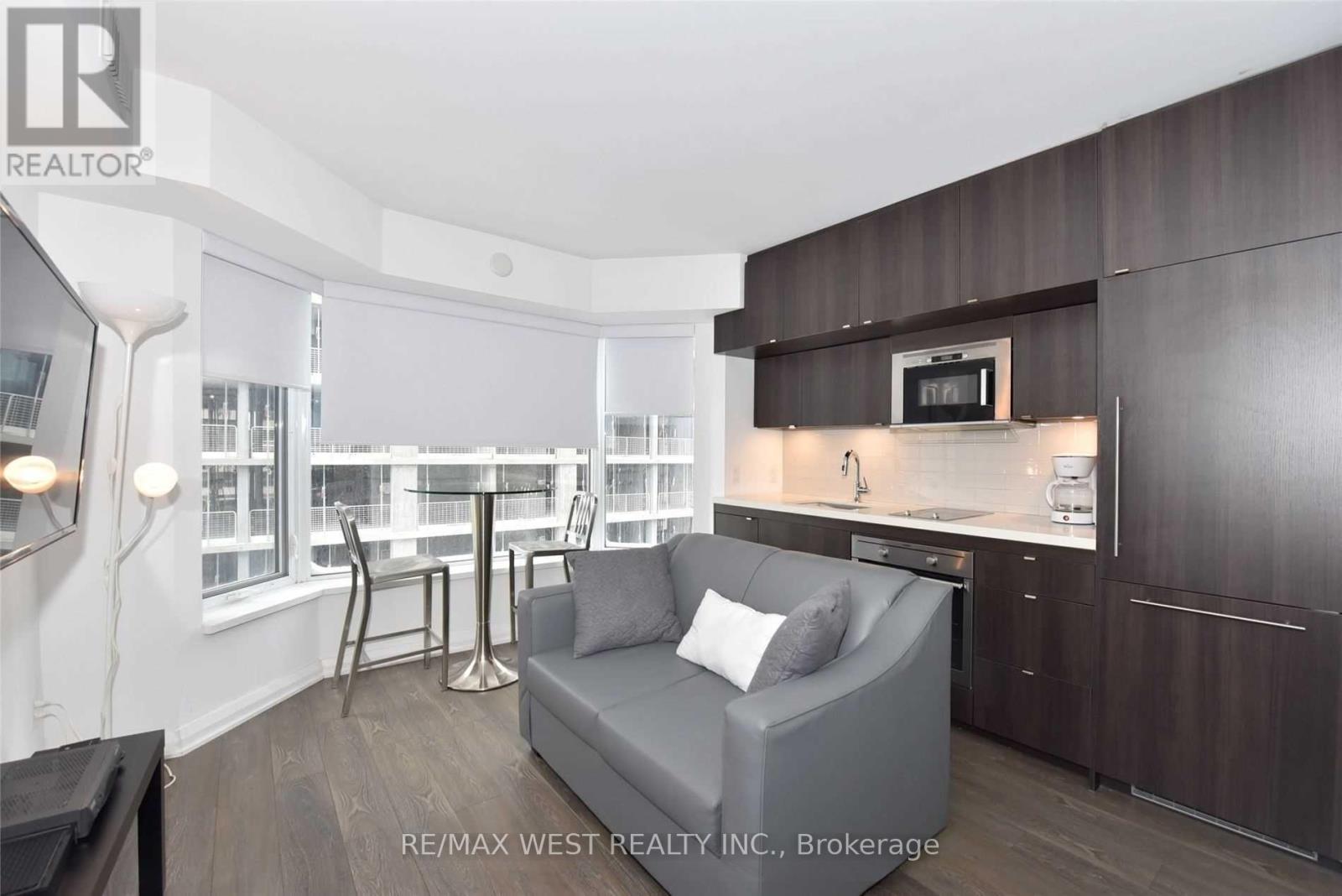 1209 - 155 Yorkville Avenue, Toronto, Ontario  M5R 1C4 - Photo 8 - C13118146