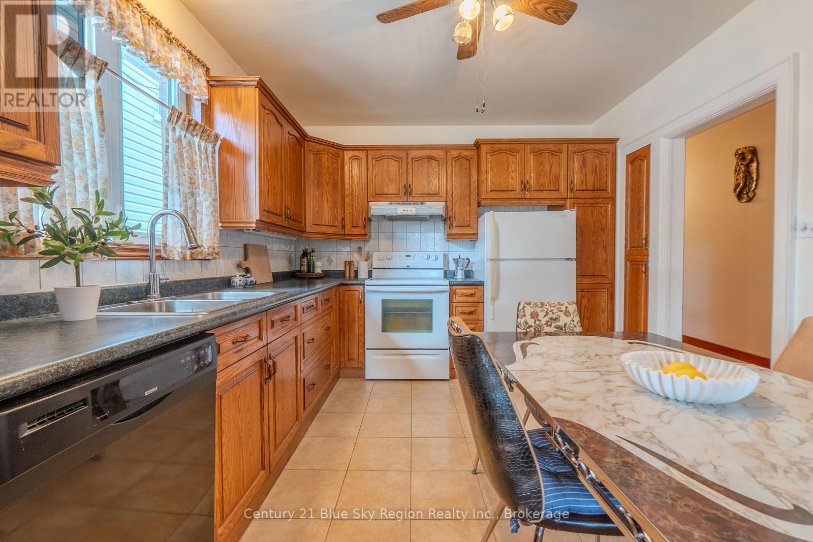 137 Second Avenue E, North Bay, Ontario  P1B 1L3 - Photo 17 - X13117704