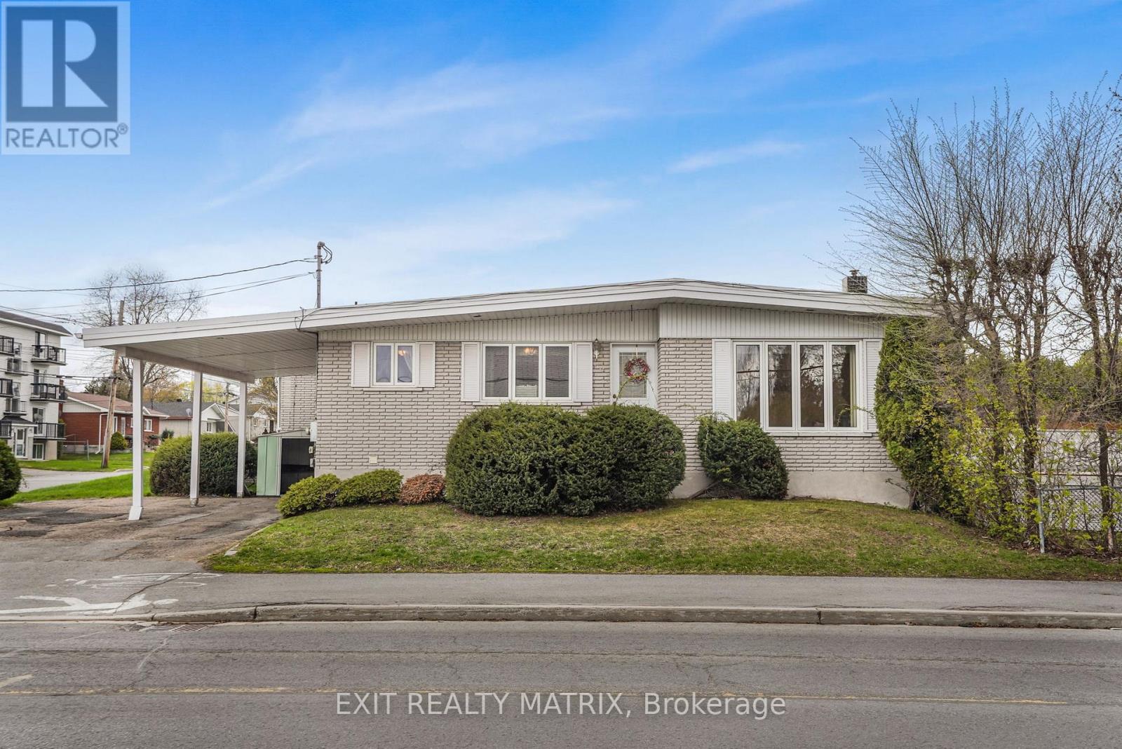 1380 LANSDOWNE STREET, Hawkesbury, Ontario