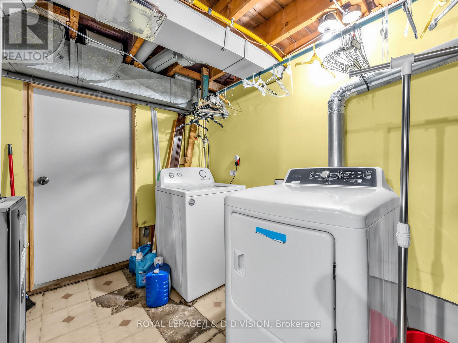 20 Glasgow Avenue, Toronto, Ontario  M1K 1C1 - Photo 15 - E13118088