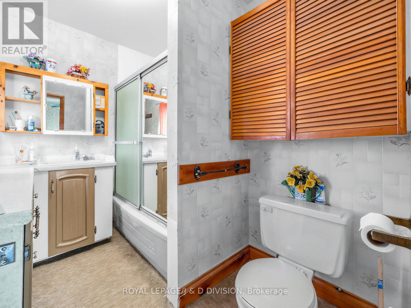 20 Glasgow Avenue, Toronto, Ontario  M1K 1C1 - Photo 25 - E13118088
