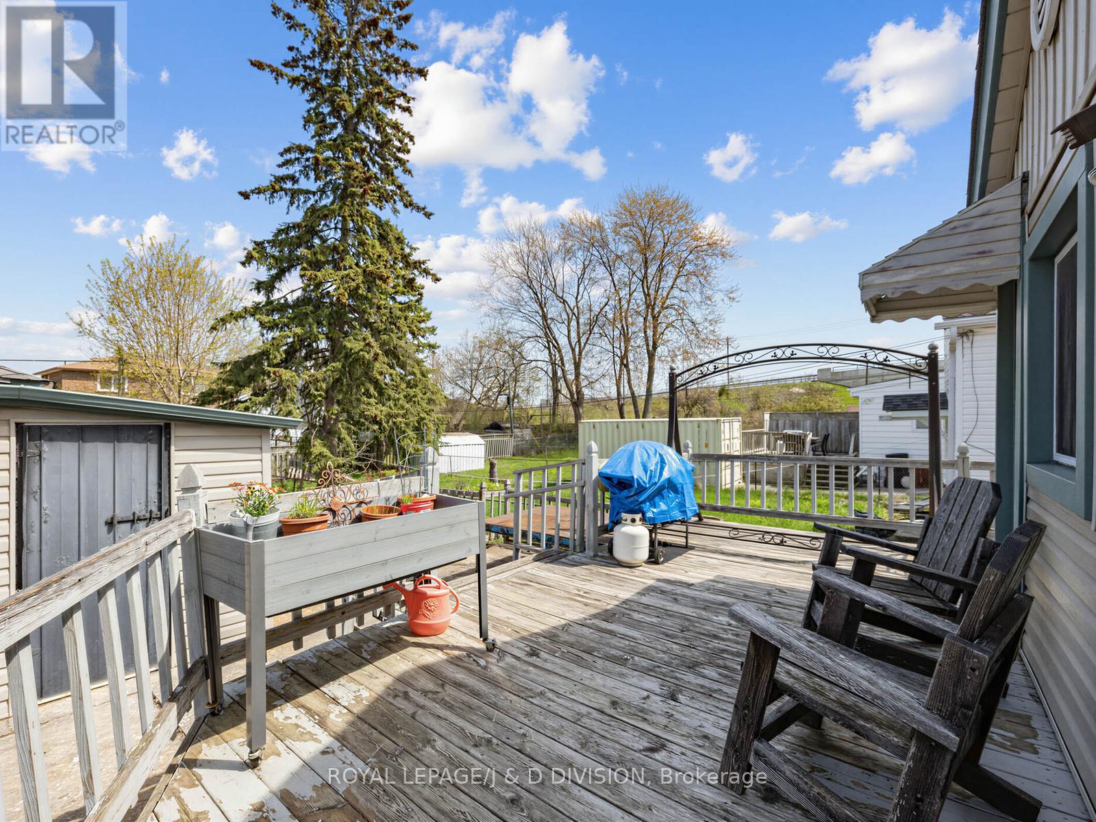 20 Glasgow Avenue, Toronto, Ontario  M1K 1C1 - Photo 34 - E13118088
