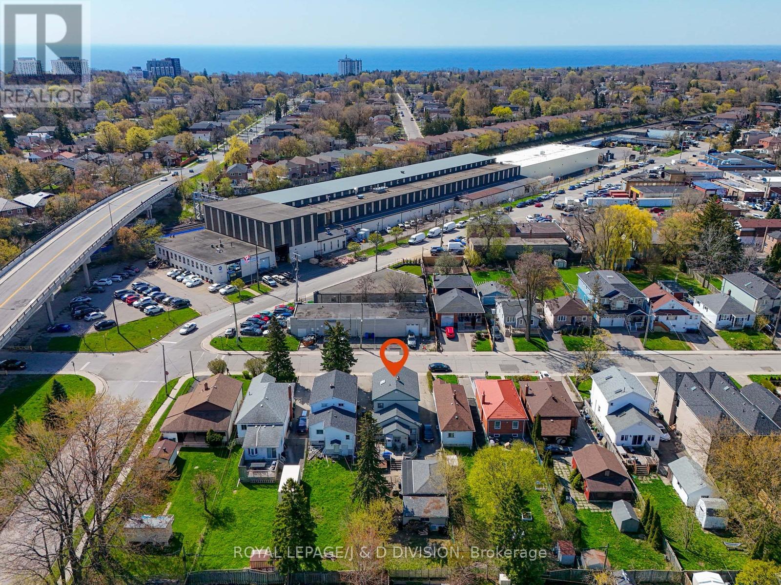 20 Glasgow Avenue, Toronto, Ontario  M1K 1C1 - Photo 44 - E13118088