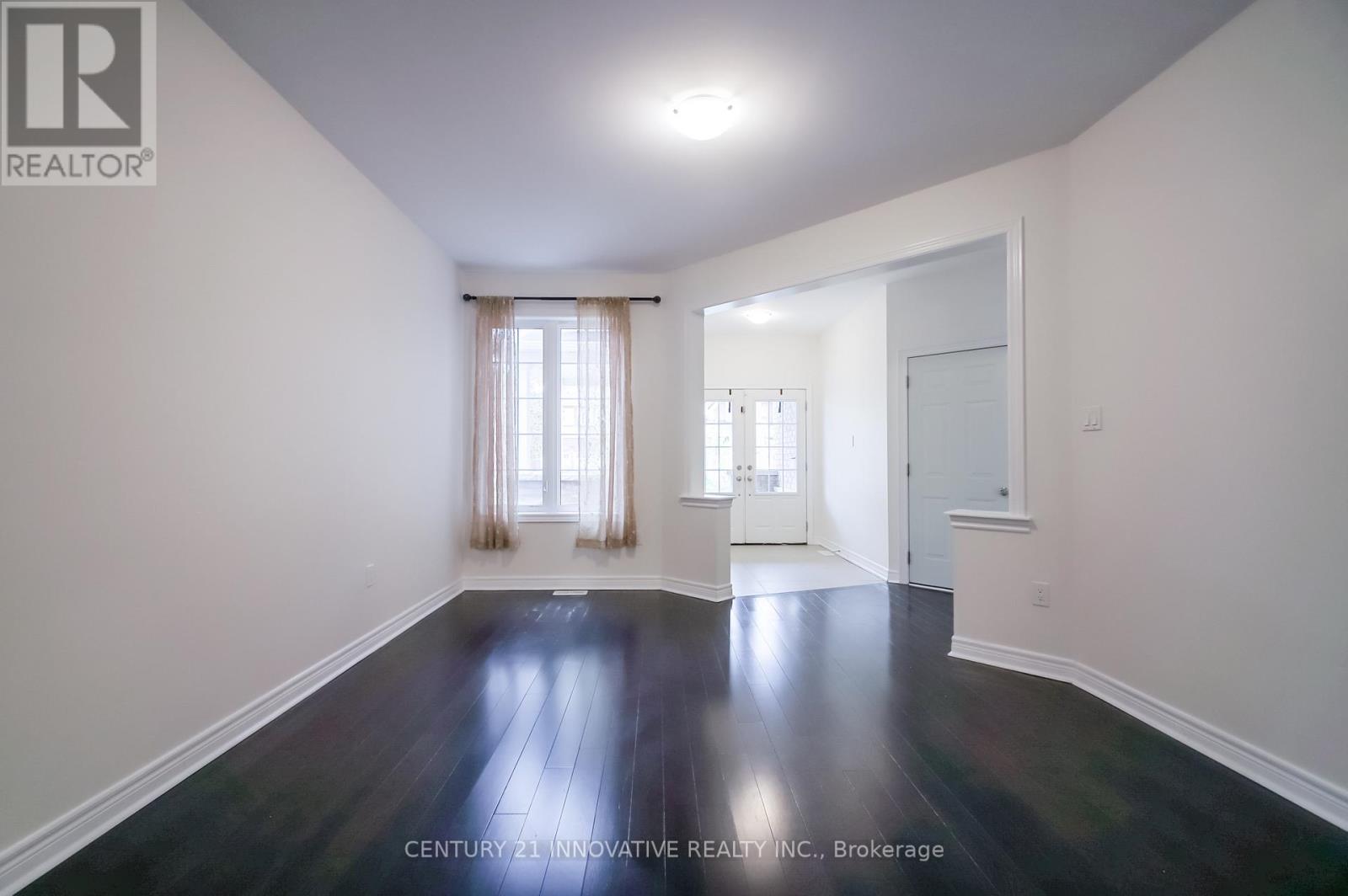 1096 Greenhill Avenue, Oshawa, Ontario  L1H 7K5 - Photo 8 - E13118098