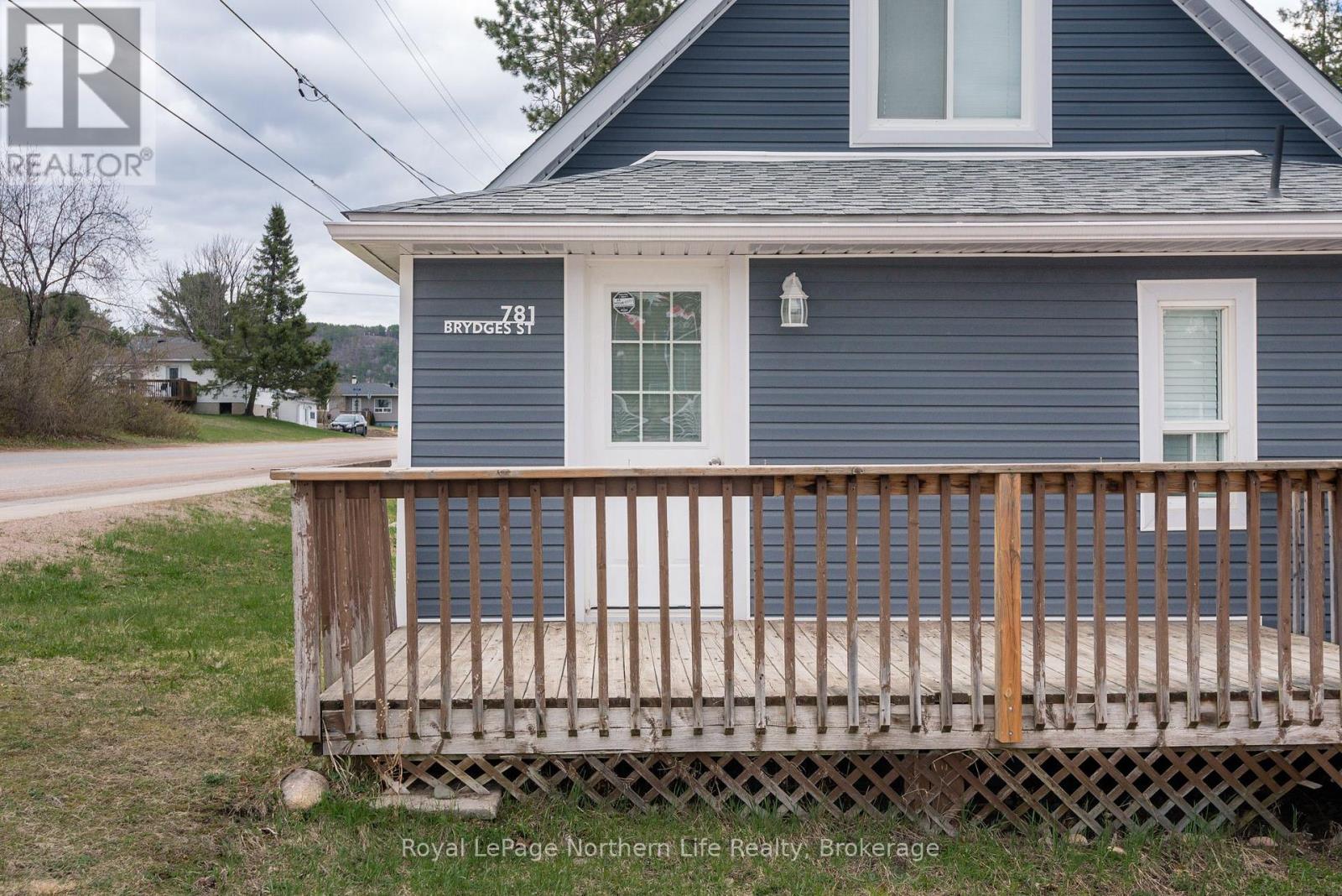 781 Brydges Street, Mattawa, Ontario  P0H 1V0 - Photo 2 - X13118106