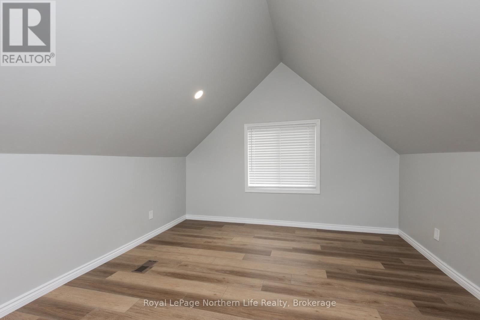781 Brydges Street, Mattawa, Ontario  P0H 1V0 - Photo 33 - X13118106