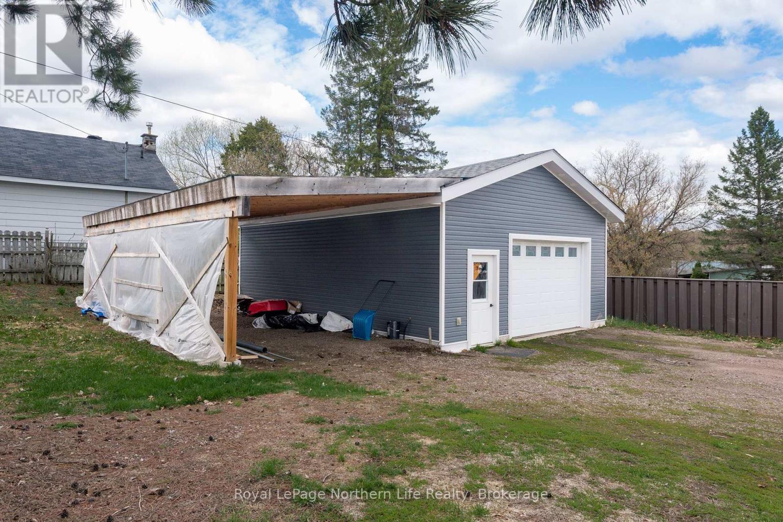 781 Brydges Street, Mattawa, Ontario  P0H 1V0 - Photo 8 - X13118106