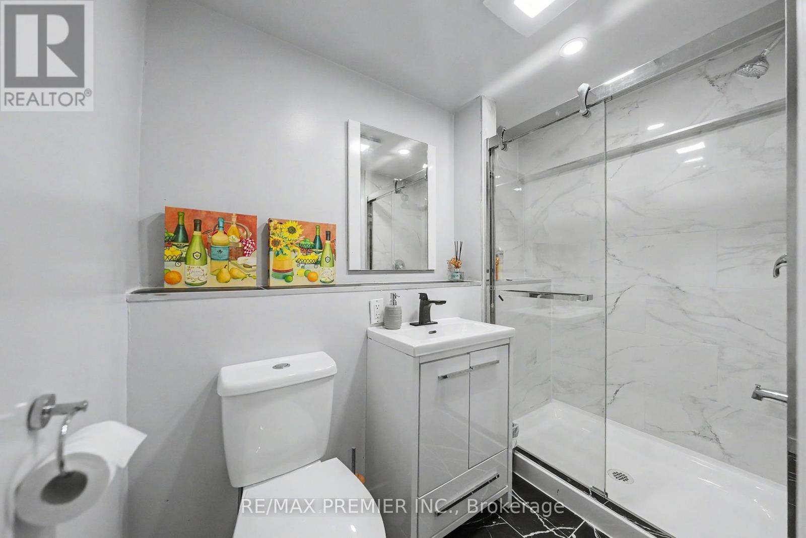 249 Britannia Avenue, Bradford West Gwillimbury (Bradford), Ontario  L3Z 1A6 - Photo 14 - N13118136