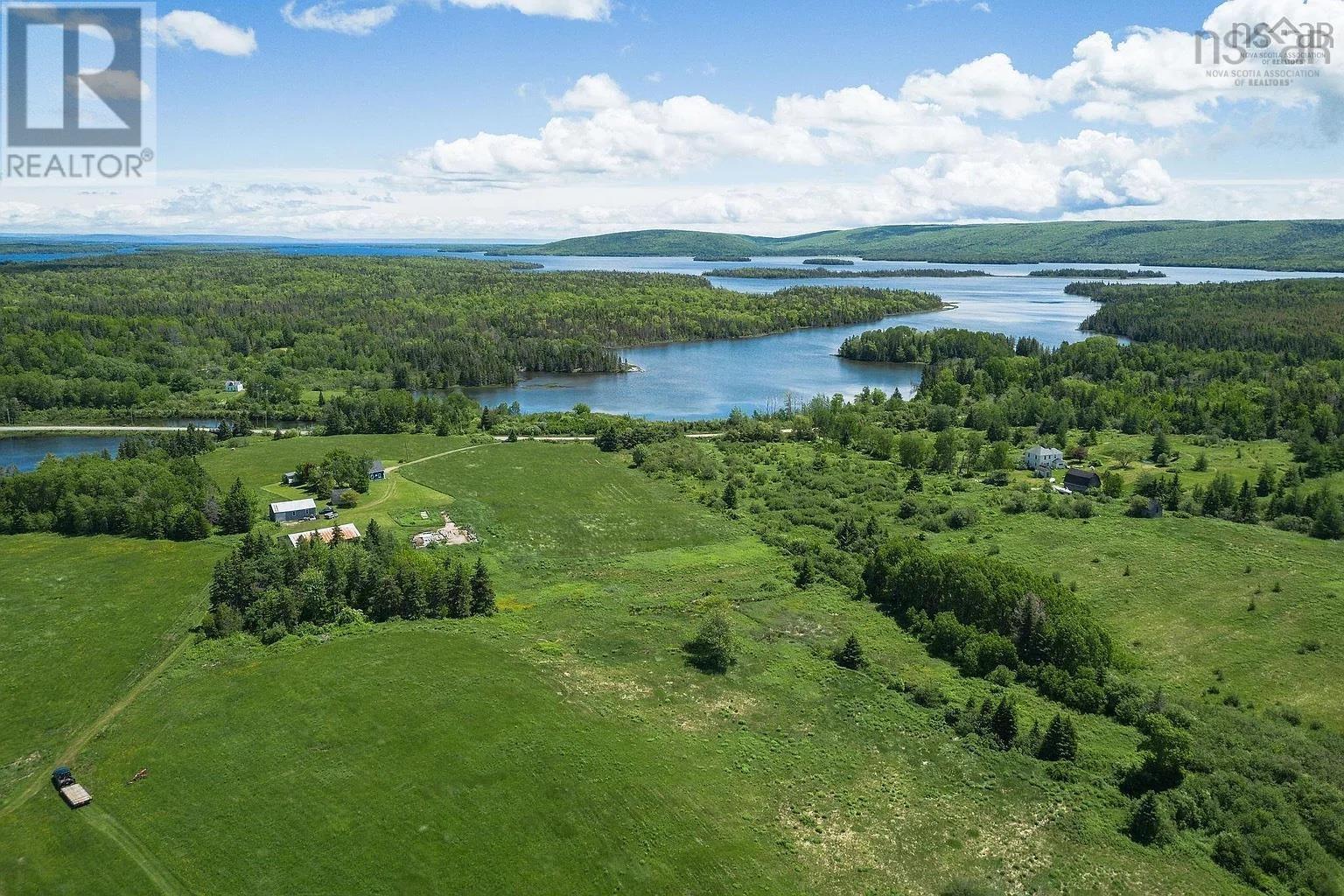 10353 Marble Mountain Road, Orangedale, Nova Scotia  B0E 2K0 - Photo 2 - 202527240