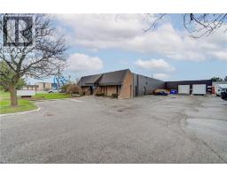 352 SOVEREIGN Road, london, Ontario