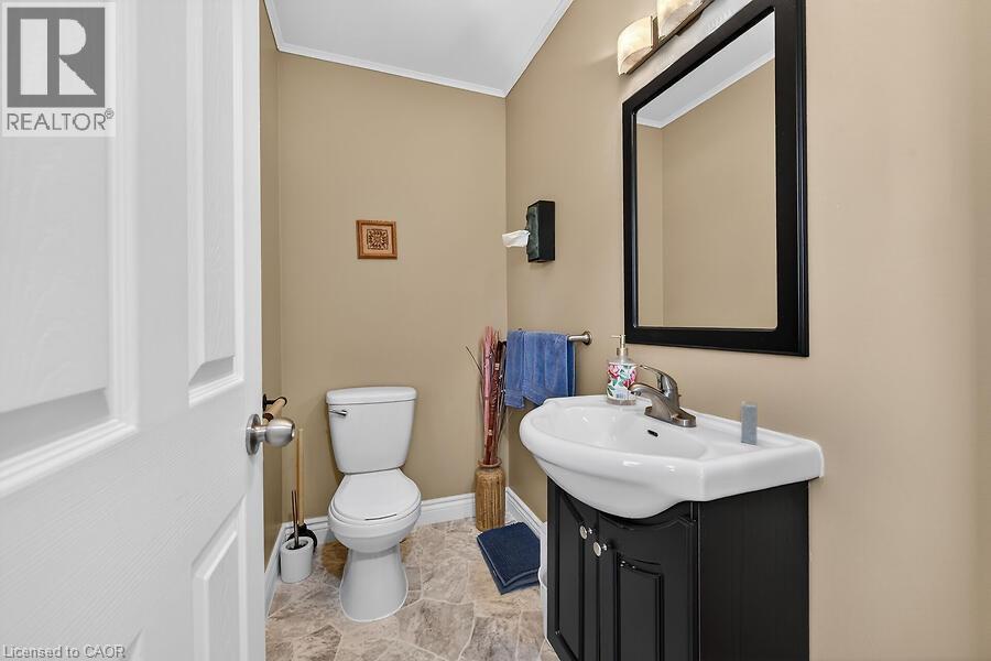 254 St Andrews Drive, Hamilton, Ontario  L8K 5K3 - Photo 14 - 40829556