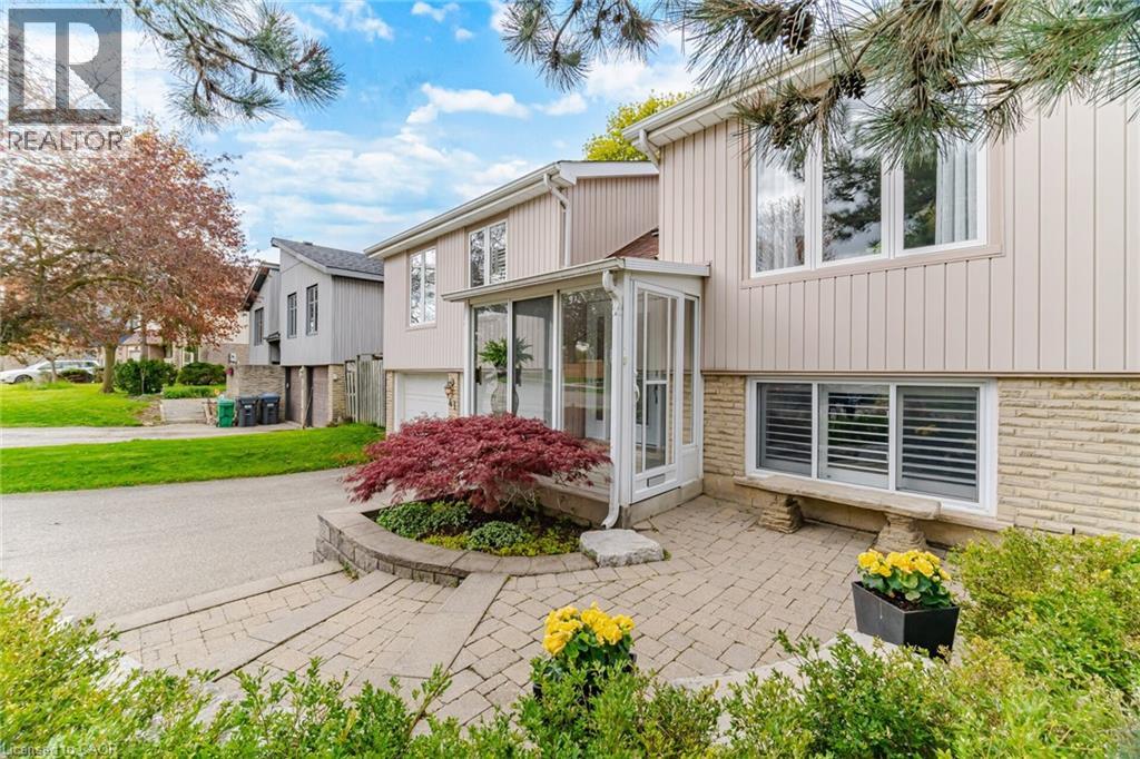 41 Plainsman Road, Mississauga, Ontario  L5N 1C4 - Photo 5 - 40829331