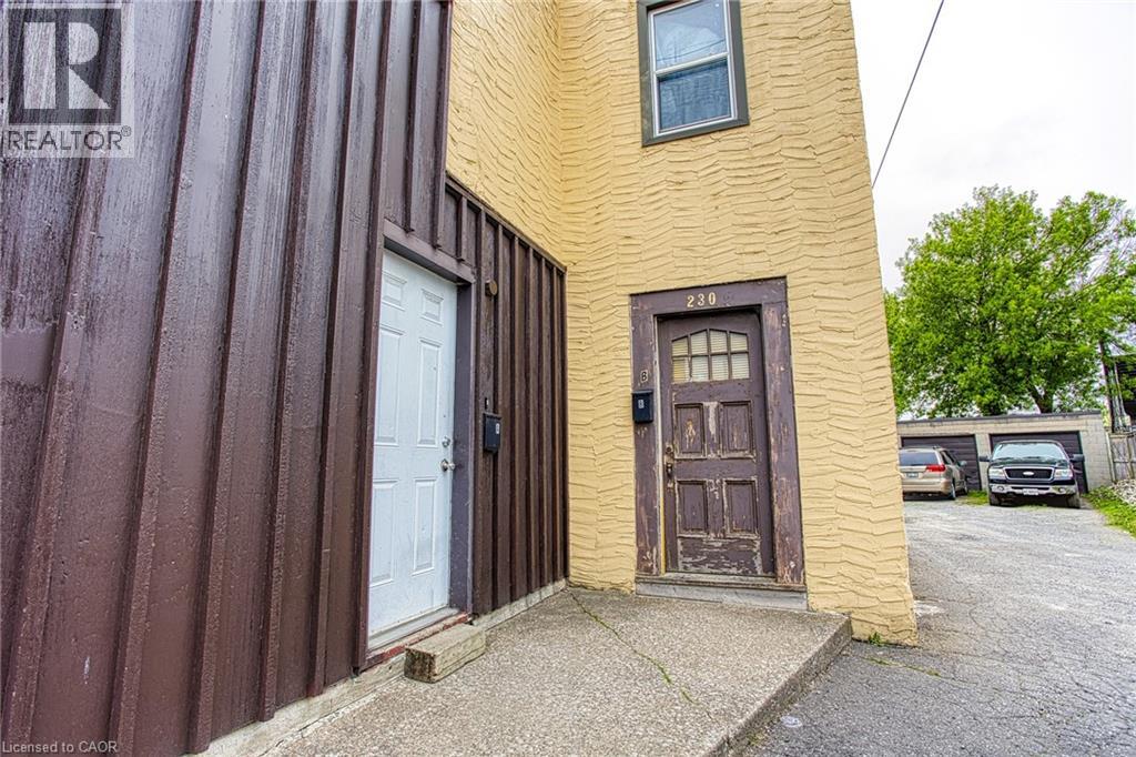 230 Welland Avenue, St. Catharines, Ontario  L2R 2P5 - Photo 2 - 40828556