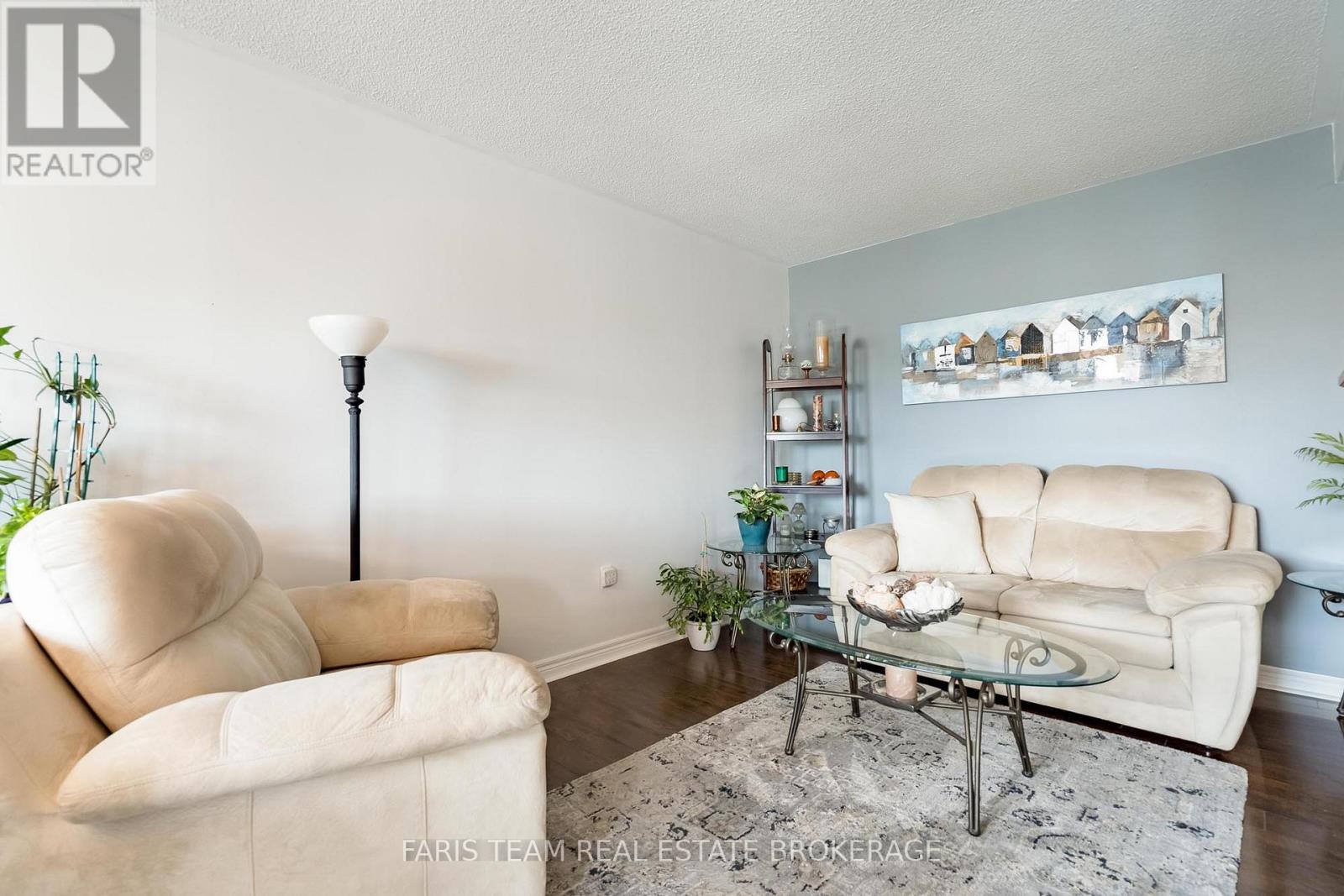 128 Holgate Street, Barrie (Allandale), Ontario  L4N 2T9 - Photo 15 - S13118112