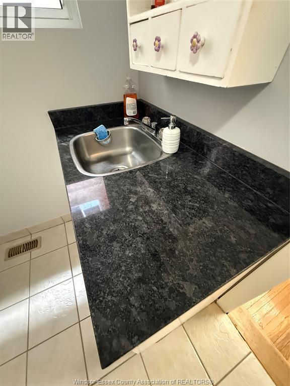 340 Partington Avenue Unit# 2, Windsor, Ontario  N9B 2N5 - Photo 17 - 26010542