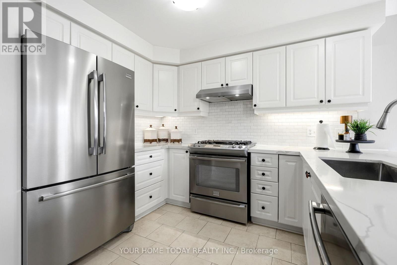 96 Lauchlin Crescent, Halton Hills, Ontario  L7G 5R5 - Photo 10 - W13117986