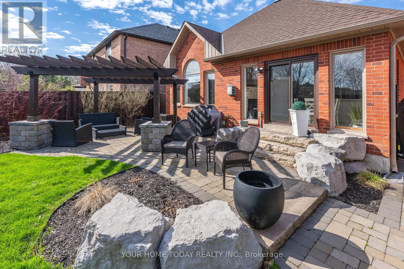 96 Lauchlin Crescent, Halton Hills, Ontario  L7G 5R5 - Photo 35 - W13117986