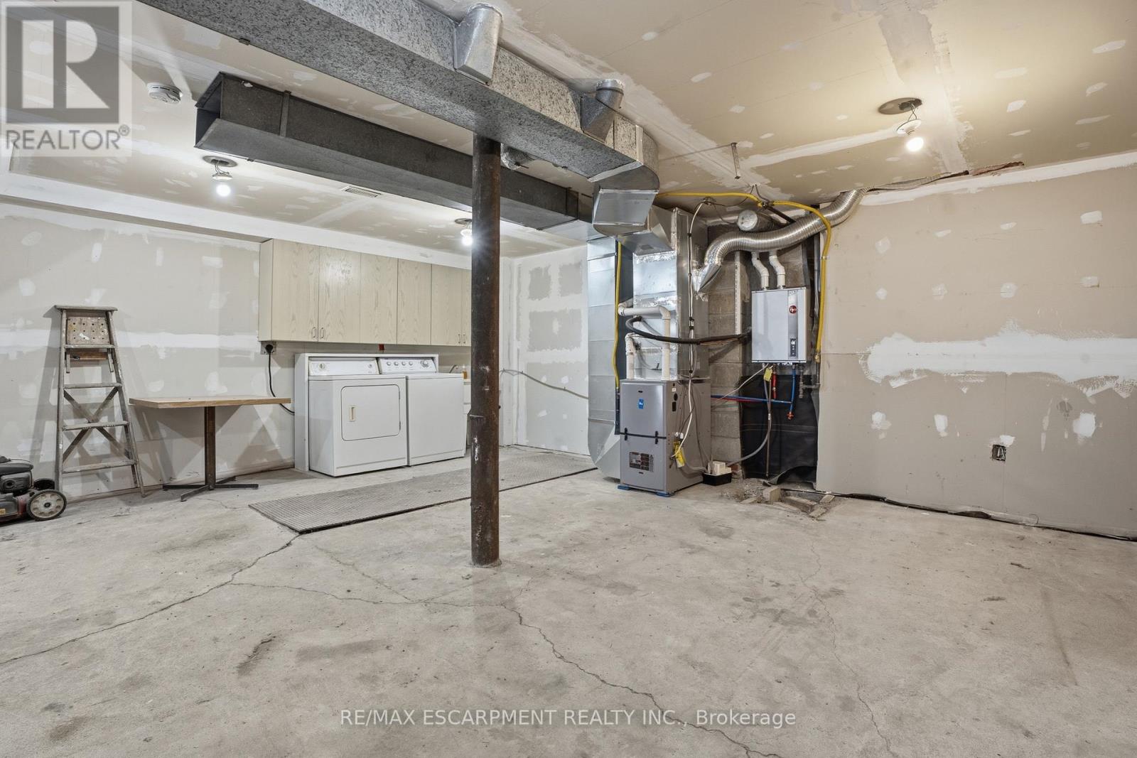 Garage Upper - 1049 Glencairn Avenue, Toronto, Ontario  M6B 2B1 - Photo 16 - W13118008