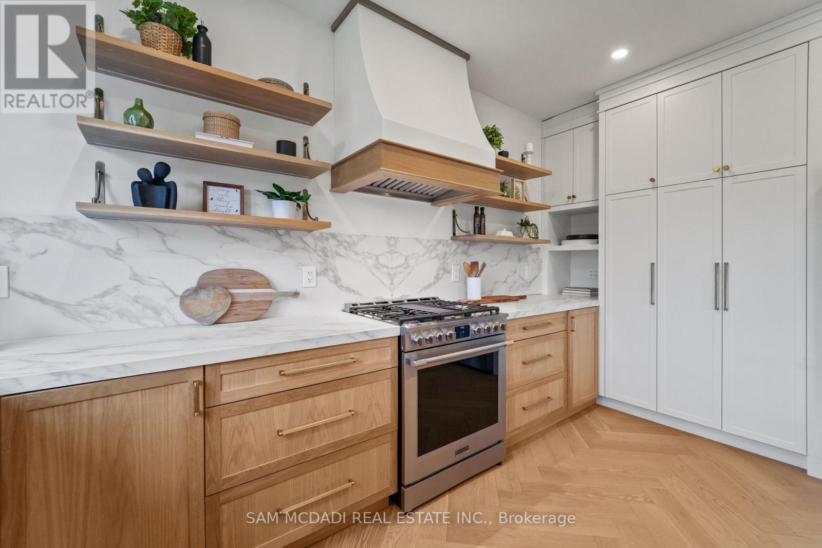 130 Lake Promenade, Toronto, Ontario  M8W 1A5 - Photo 13 - W13118032