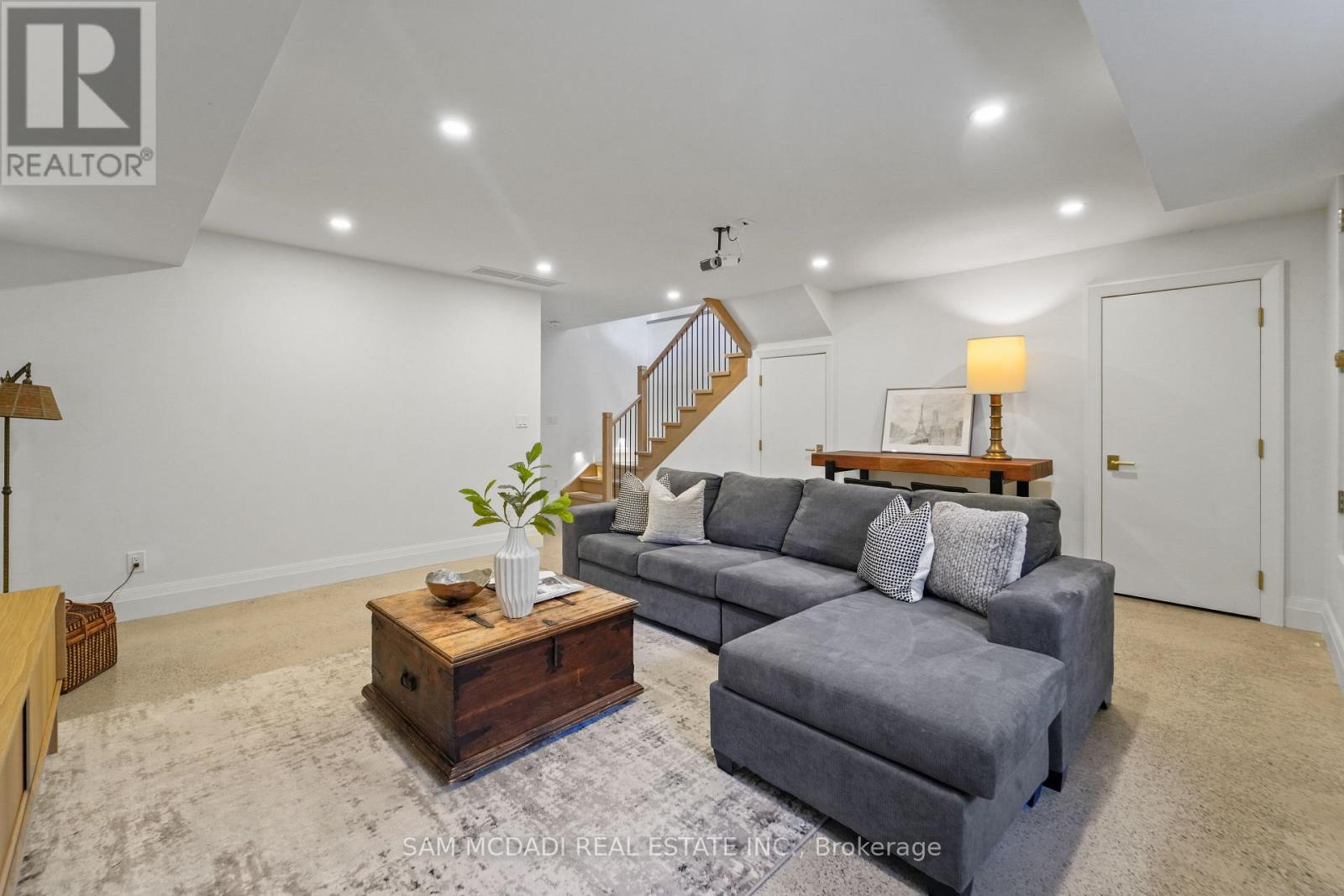 130 Lake Promenade, Toronto, Ontario  M8W 1A5 - Photo 31 - W13118032