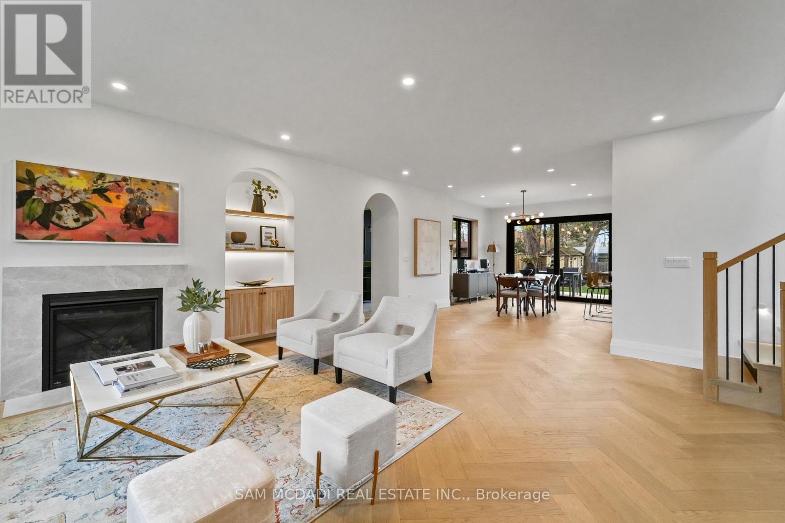 130 Lake Promenade, Toronto, Ontario  M8W 1A5 - Photo 6 - W13118032