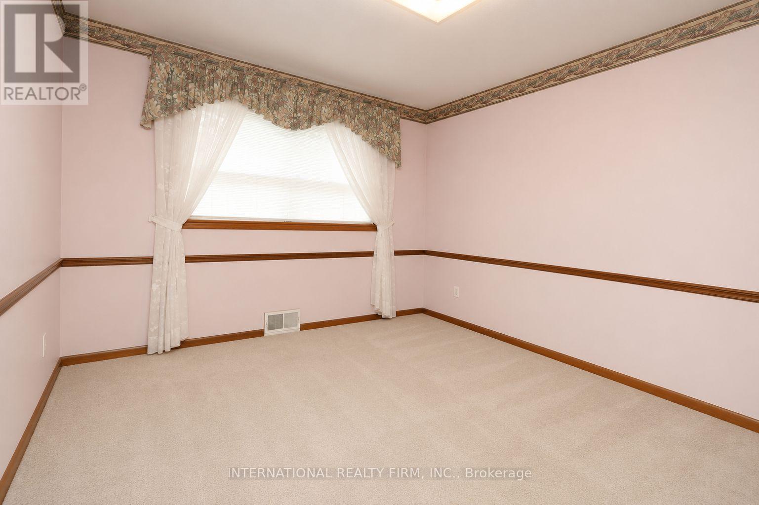 24 Morgan Avenue, Toronto, Ontario  M8Y 2Z8 - Photo 16 - W13118072
