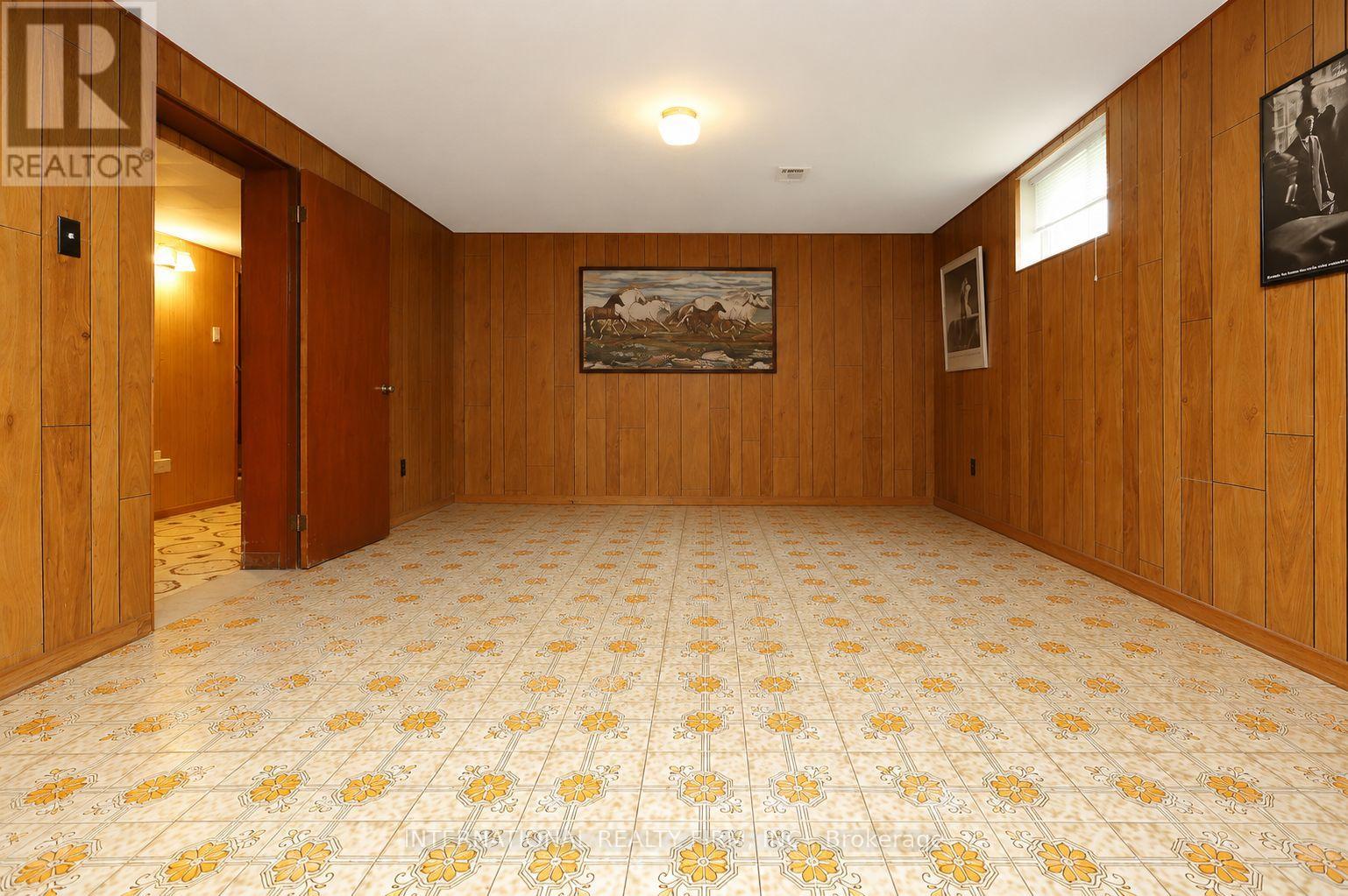 24 Morgan Avenue, Toronto, Ontario  M8Y 2Z8 - Photo 23 - W13118072