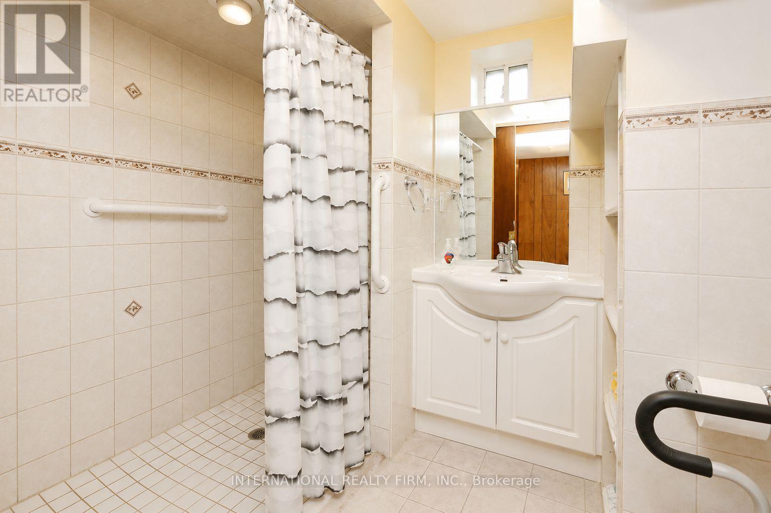24 Morgan Avenue, Toronto, Ontario  M8Y 2Z8 - Photo 27 - W13118072