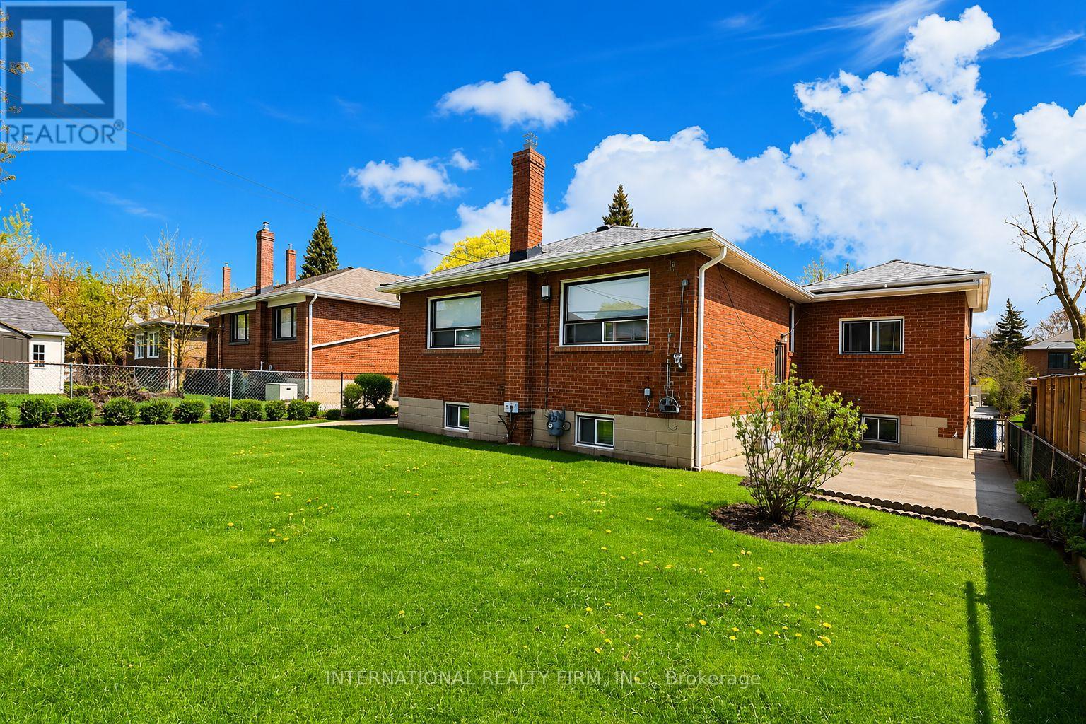 24 Morgan Avenue, Toronto, Ontario  M8Y 2Z8 - Photo 34 - W13118072