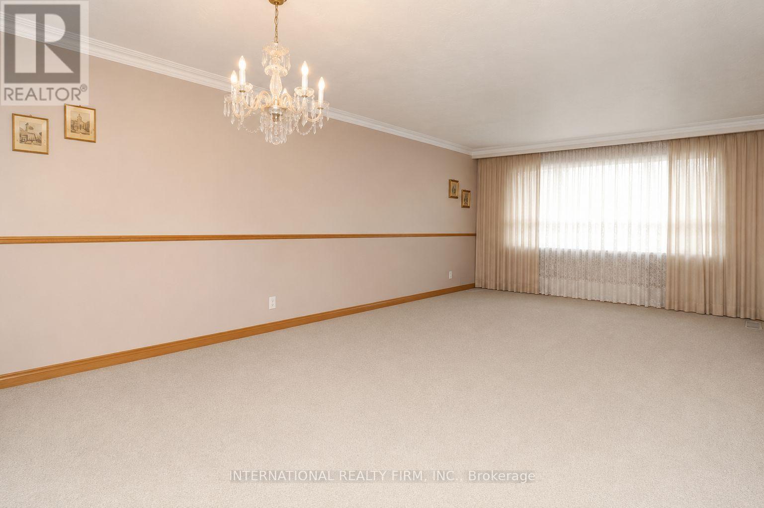 24 Morgan Avenue, Toronto, Ontario  M8Y 2Z8 - Photo 9 - W13118072